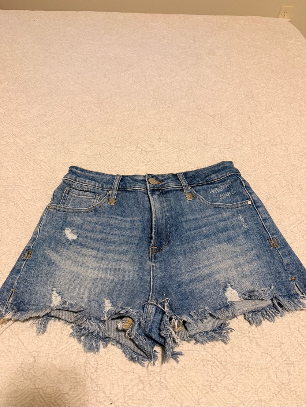Risen Jeans Frayed Hem Women’s Shorts - Blue Size 27